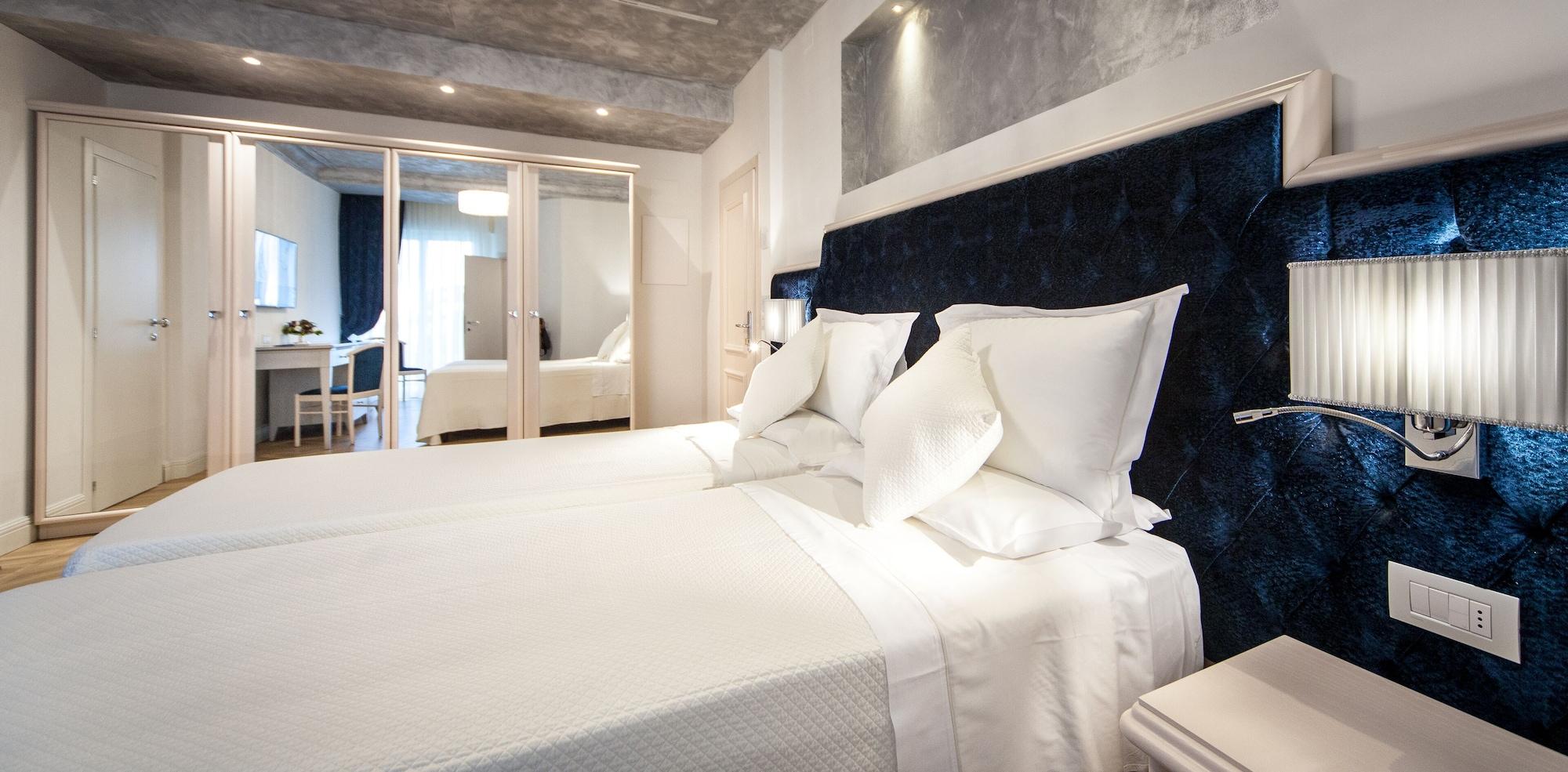 Hotel Aurelia Milano Marittima Exterior foto