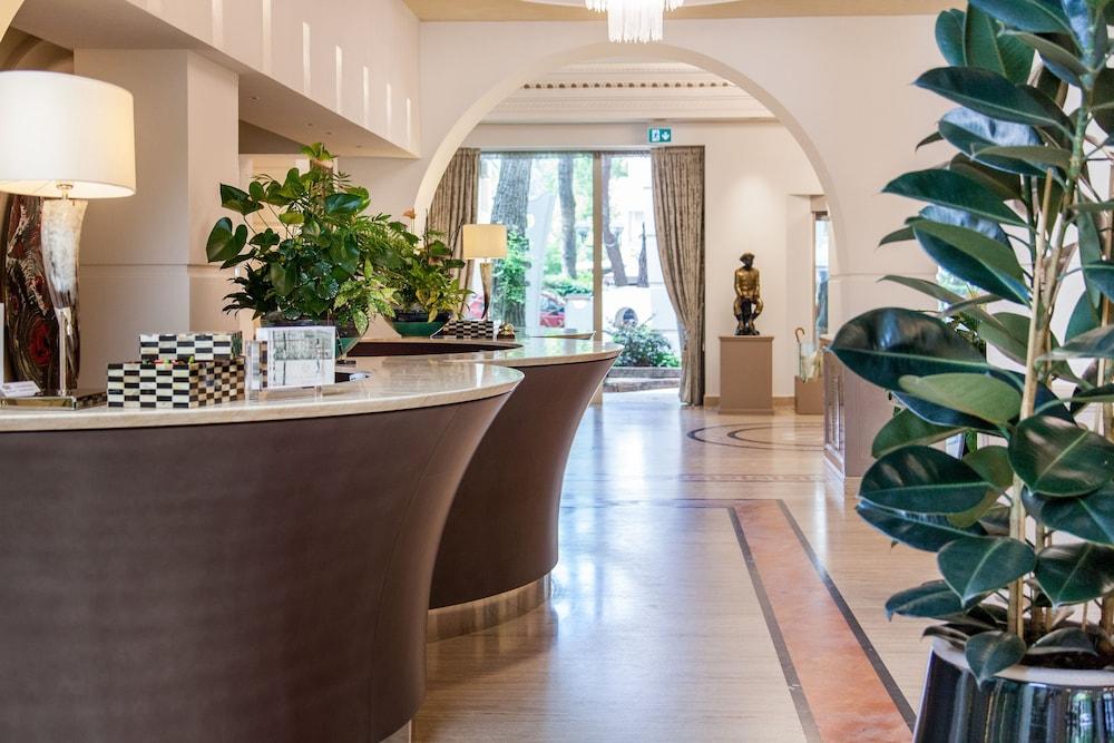 Hotel Aurelia Milano Marittima Exterior foto