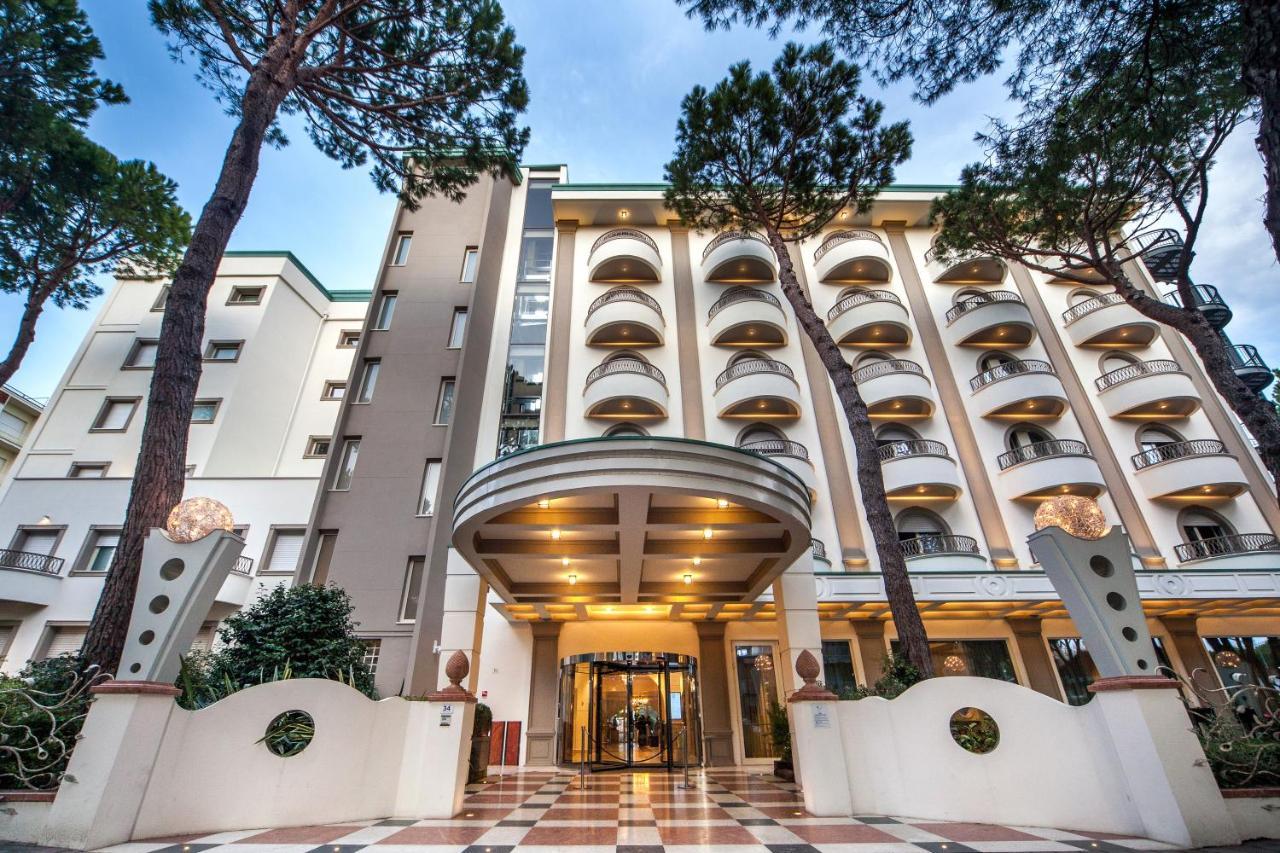 Hotel Aurelia Milano Marittima Exterior foto