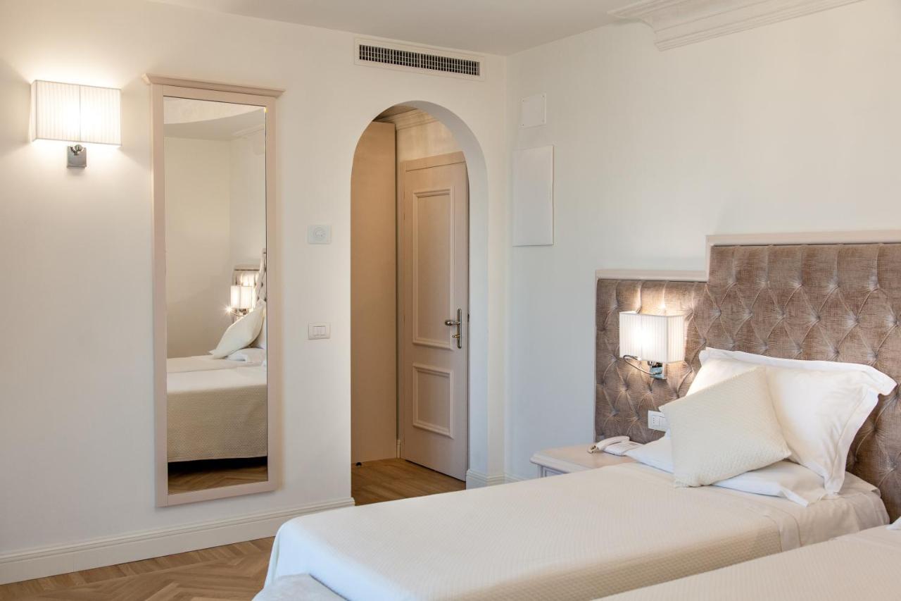 Hotel Aurelia Milano Marittima Exterior foto